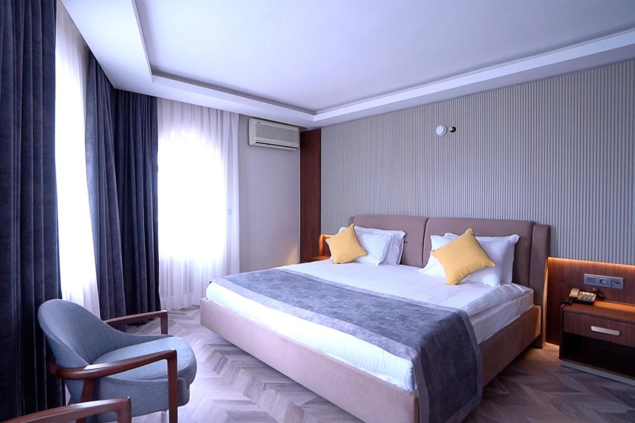 Uk Ankara Hotel Ngoại thất bức ảnh