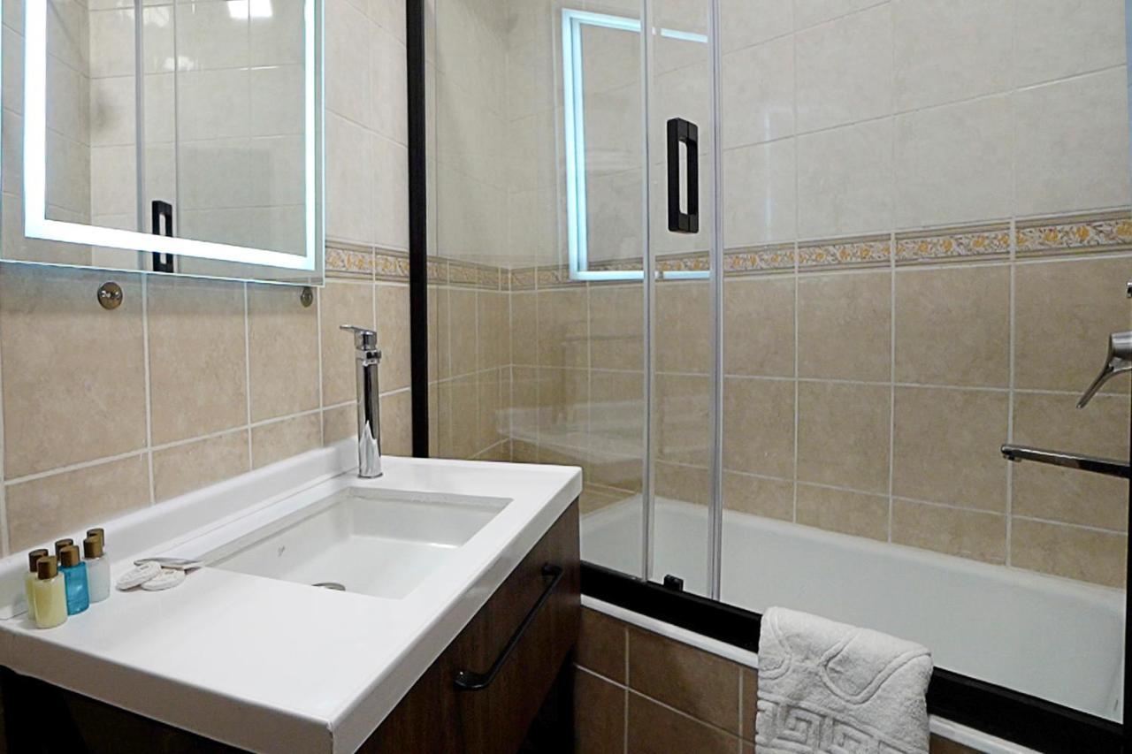 Uk Ankara Hotel Ngoại thất bức ảnh
