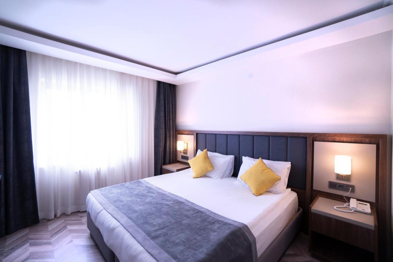 Uk Ankara Hotel Ngoại thất bức ảnh